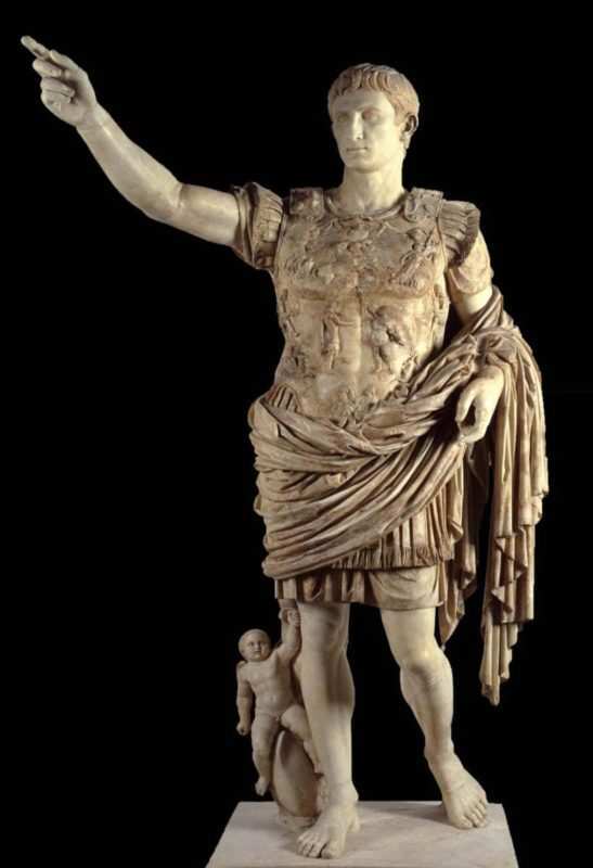 奥古斯都雕像,公元 1 世纪奥古斯都改革奥古斯都罢免了他认为不值得