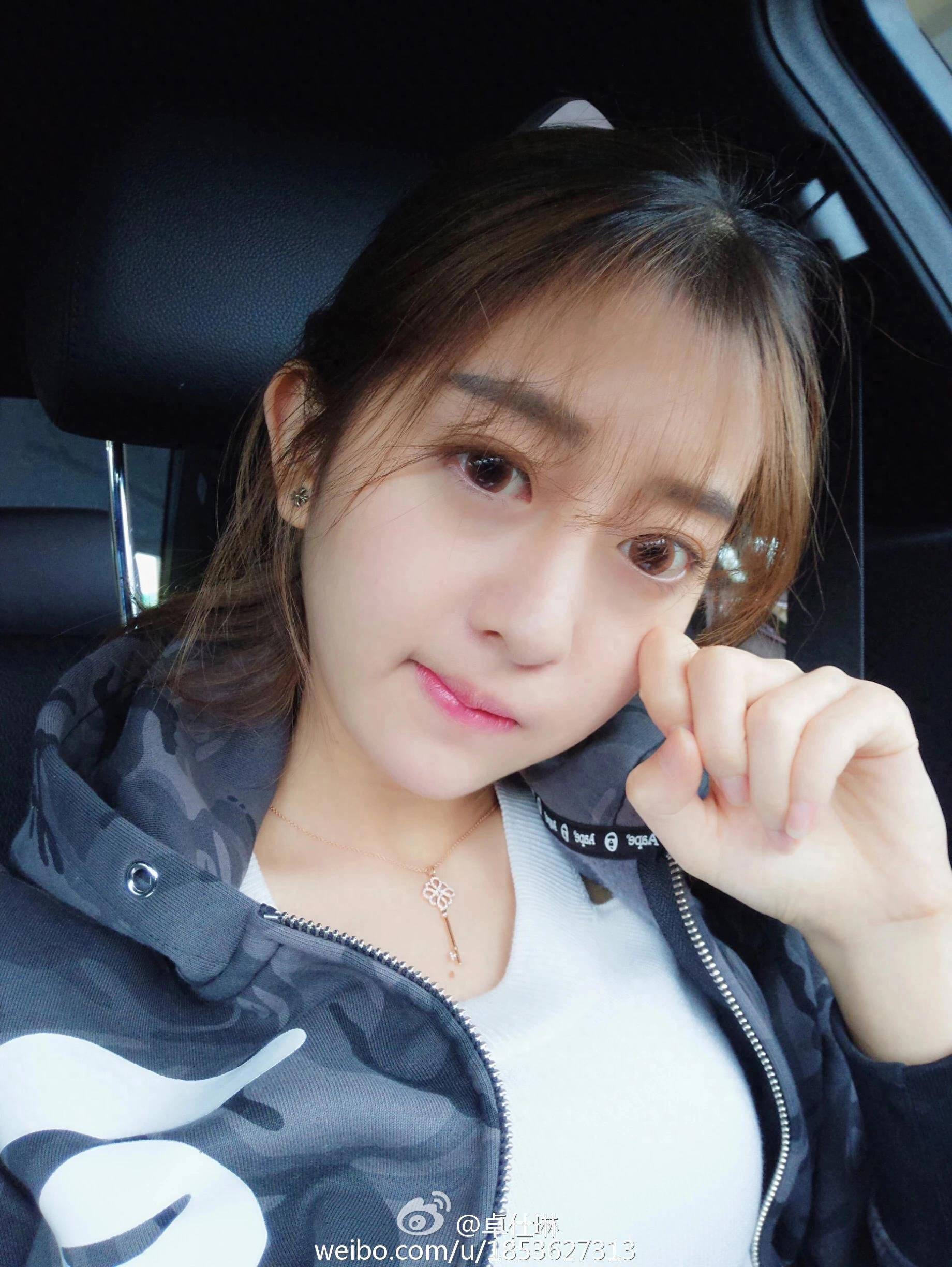 独家揭秘:卓仕琳加入三只羊!五大天王引领舞坛新风潮!