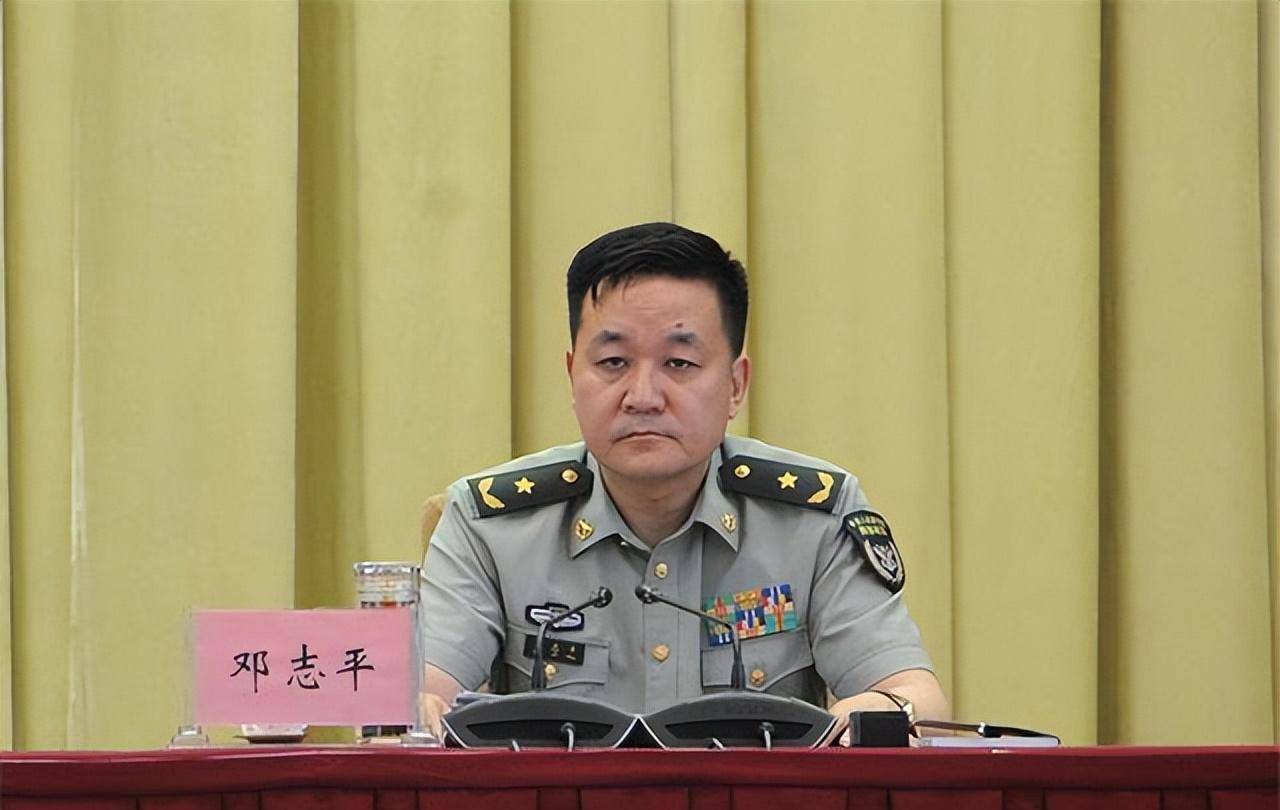 不论是邓稼先的妻子许鹿希,还是女儿邓志典,儿子邓志平,这一个朴实的