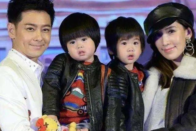 为何林志颖晒照老遮住儿子脸部,看近照就懂了_带着_父母_女孩子