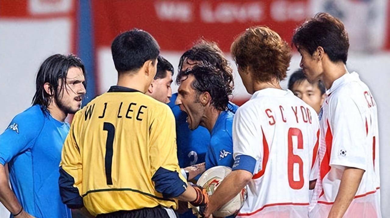 靠黑哨赢得总冠军的球队,还好意思在风口浪尖大肆庆祝?