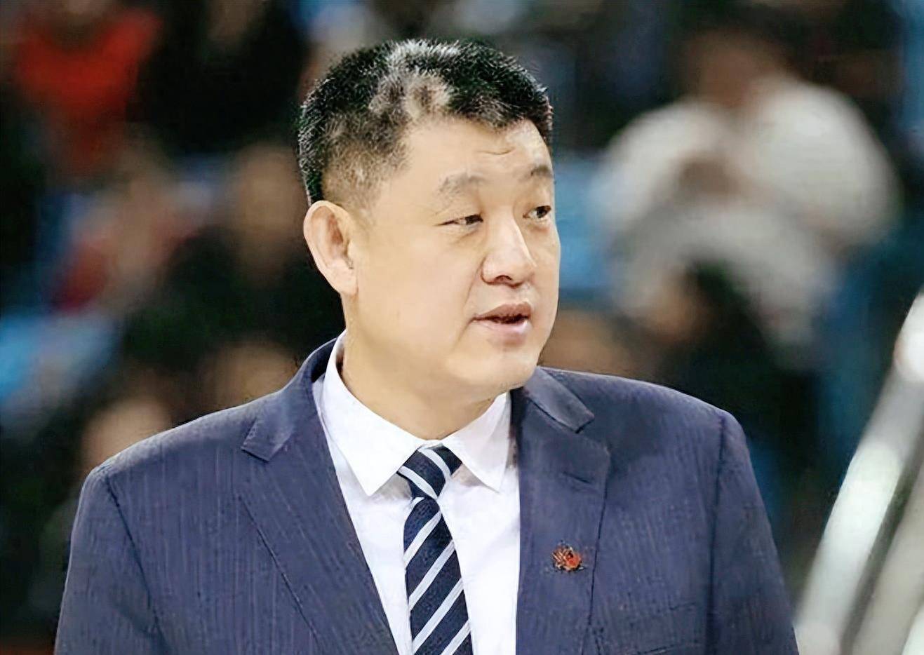 一换三力争八强再现巨人杀手本色,孙军另辟蹊径开启创收经营模式_吉林