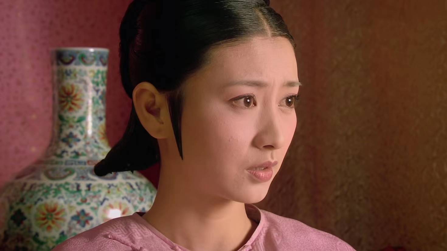 《甄嬛传》同样是背叛皇上,为什么大家对眉庄要比甄嬛宽容得多_温太医