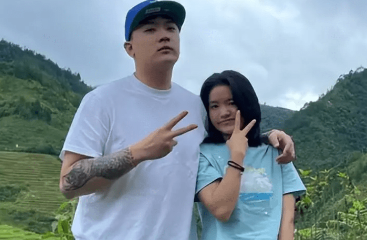 王晨正深夜约见李勒优,摸了她的头后哽咽落泪,崔晋:全都怪我_丫头