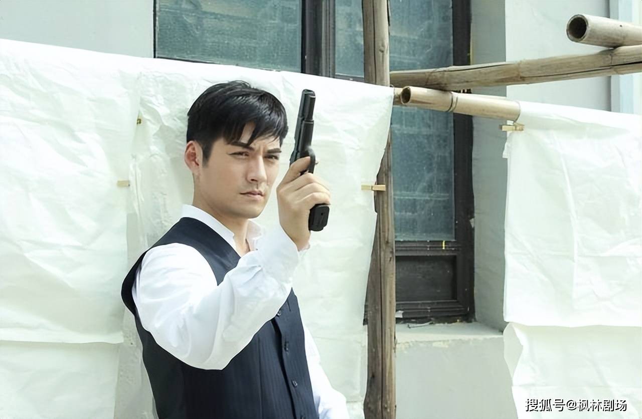 《绞刑架下的春天》:从"恶少"到善良革命者的成长之路_思考_社会_电视