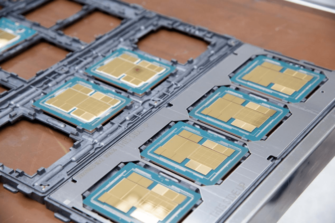 探访英特尔cpu封装工厂内部_芯片_生产的_设施