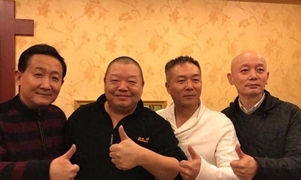 黑道歌手臧天朔有多狂?