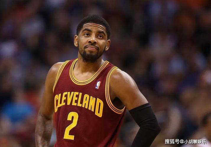 jr史密斯:欧文是nba最强单挑手,我和詹姆斯欠他一个道歉_投篮_球员