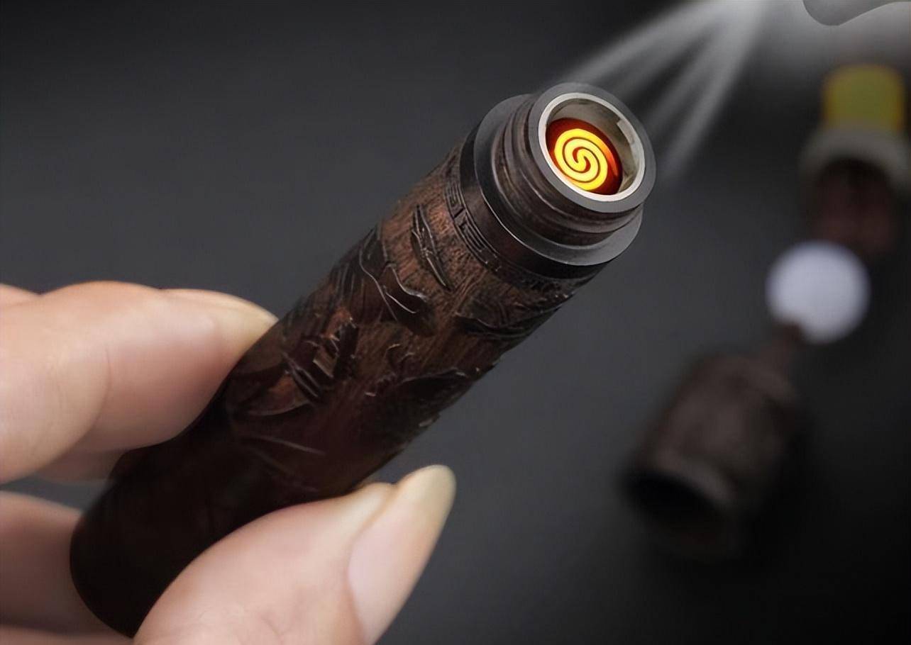 古代的火折子,轻轻一吹就会着火,有何原理,古人的智慧让人叹服_竹筒