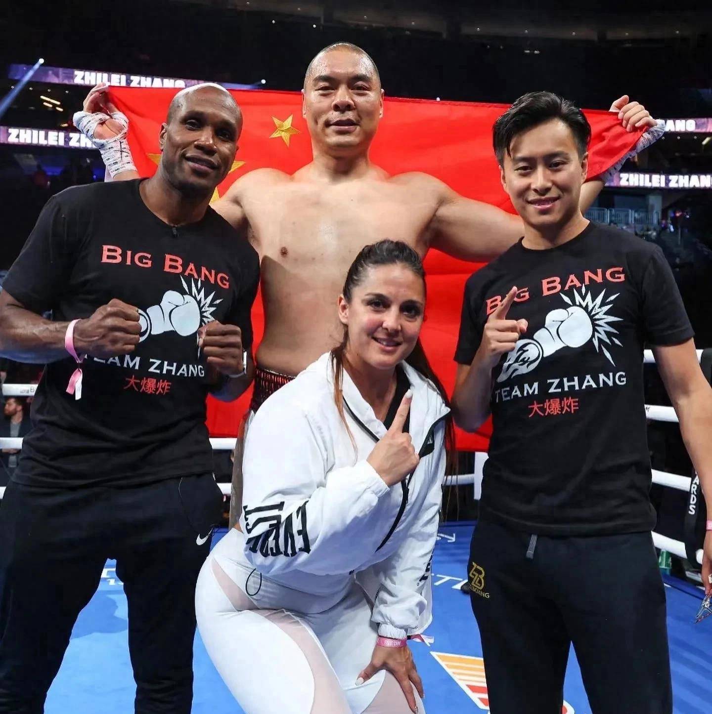 拳王张志磊:迄今唯一登上拳击名人堂的中国人,妻子背后默默支持_比赛