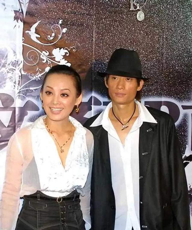 与老外闪婚闪离,宁静用倔强活出一片天_姜文_刘晓庆_婚姻