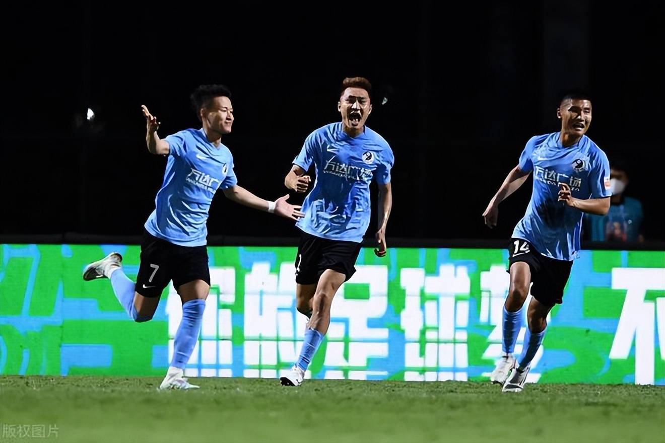 大连人队迎坏消息,谢晖遭重大打击,球迷担心的事情发生了_林良铭_球员