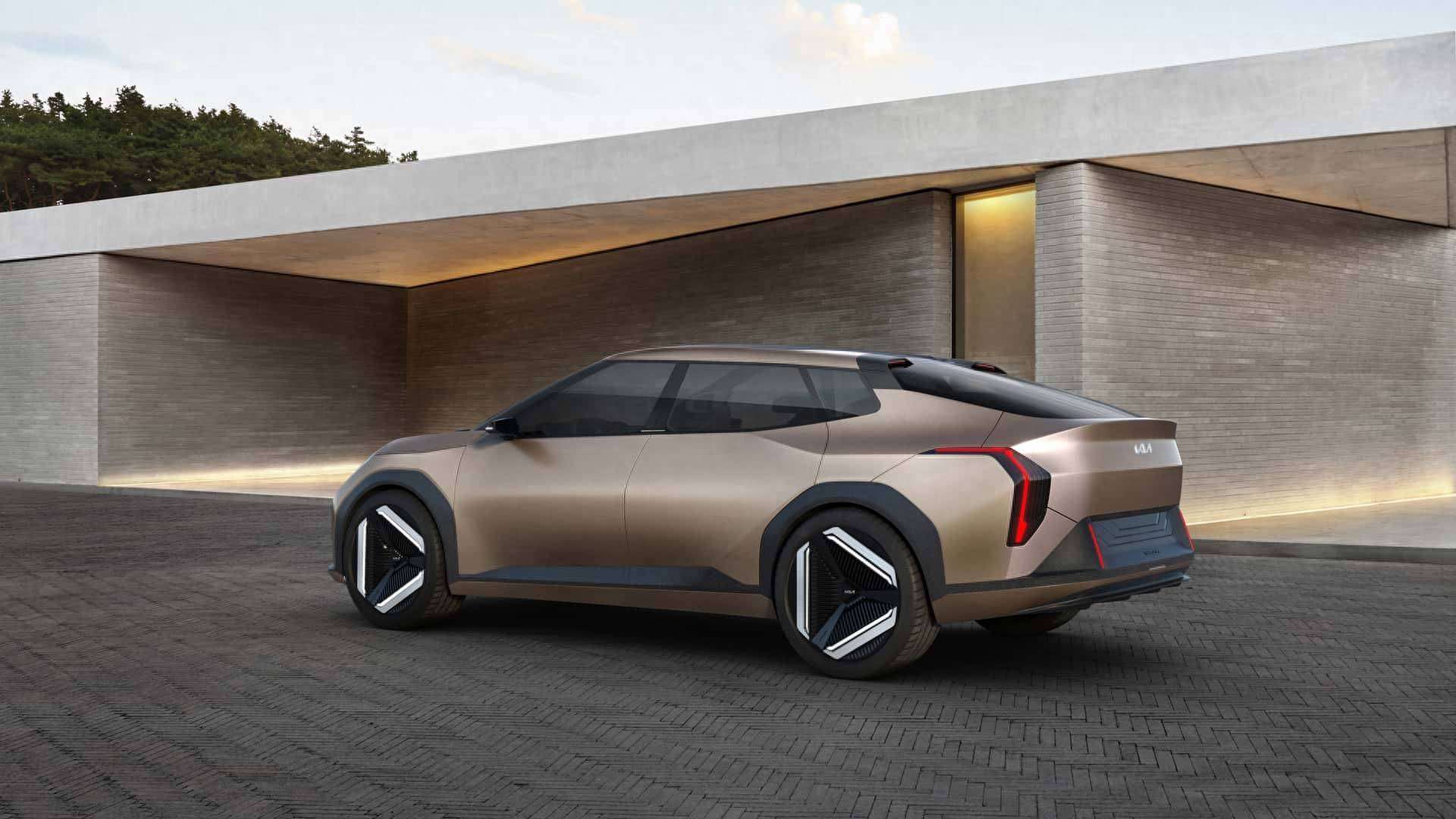 纯电动轿跑 起亚ev4概念车发布 浓浓跨界范儿_搜狐汽车_搜狐网