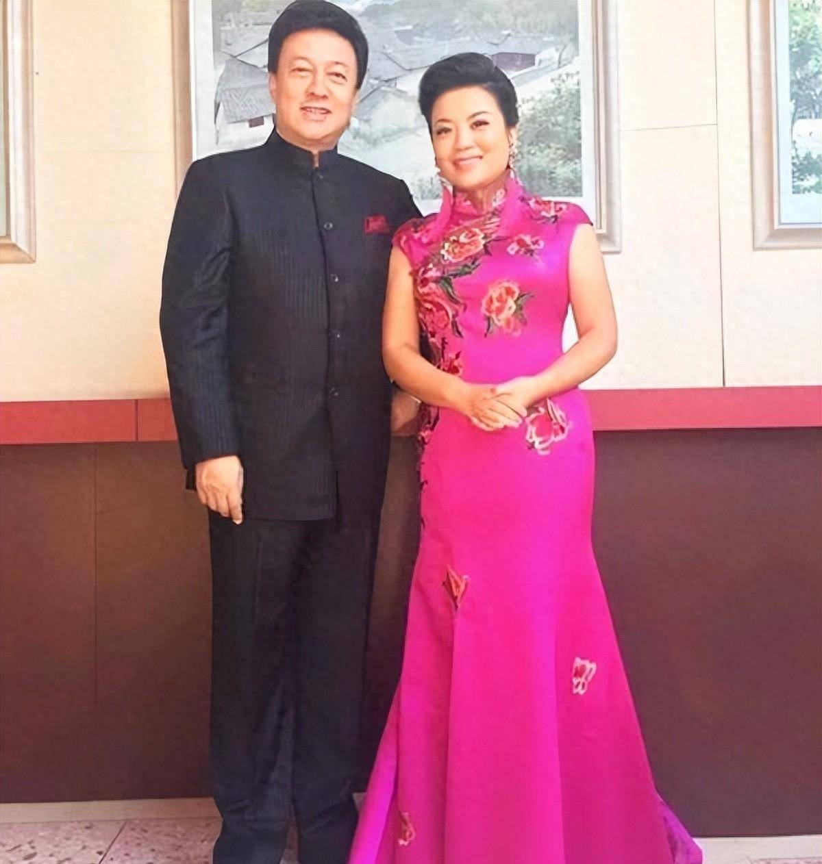 张也:55岁还未婚,和62岁的吕继宏互相陪伴多年,不结婚也很幸福_张行