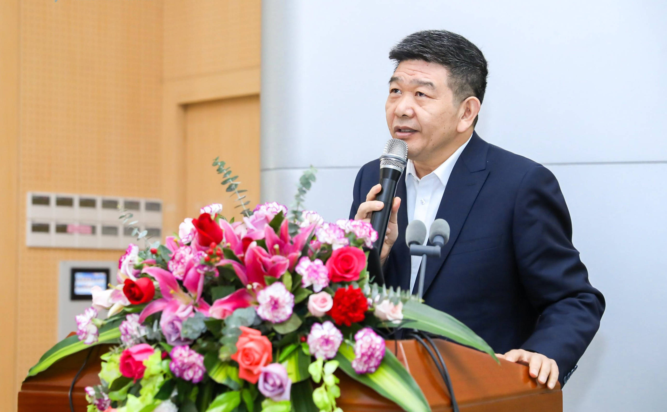 289@365【边走边看】张志勇：为什么今天的学校教育让孩子们感到最苦最累？