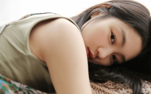 下巴总是反复长痘痘怎么办?