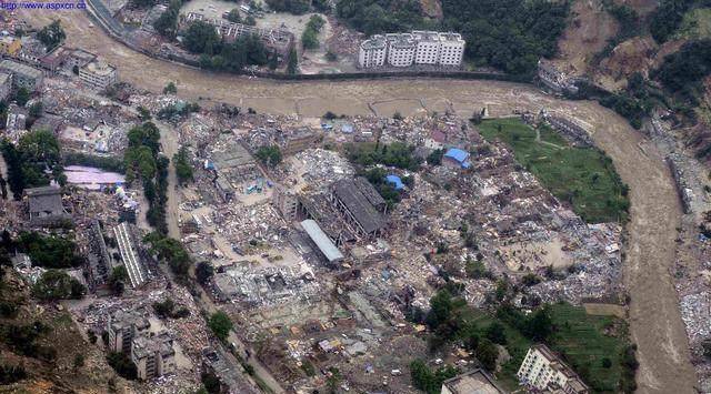 中國這次地震史無前例,遇難人數是汶川地十多倍,餘震五年才平息_死亡