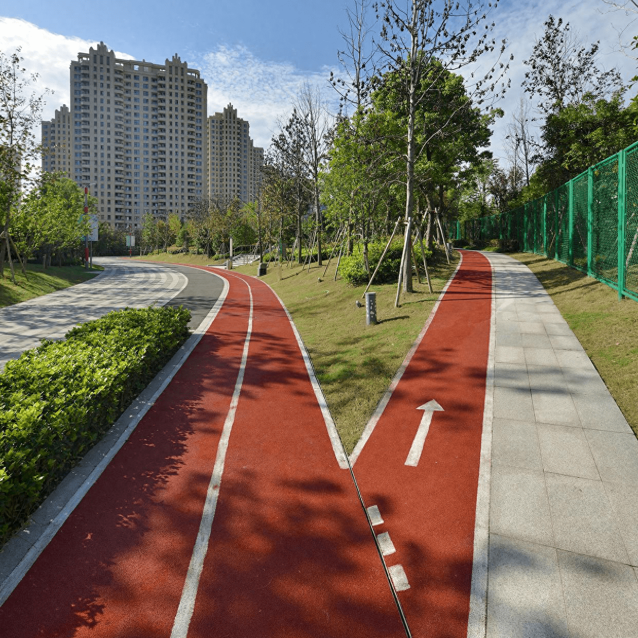 小区塑胶跑道:打造健康畅跑的理想选择_材料_运动_表面