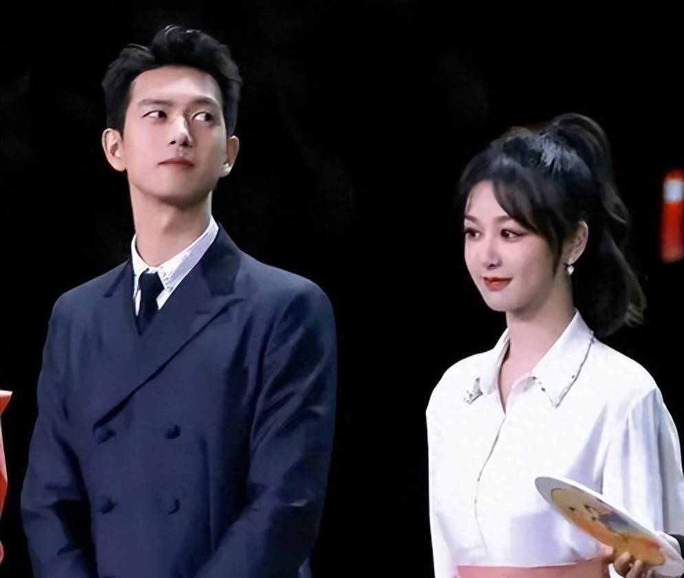 杨紫连续5年给李现庆生,就喜欢这份大方坦荡的情谊_祝福_友谊_生日