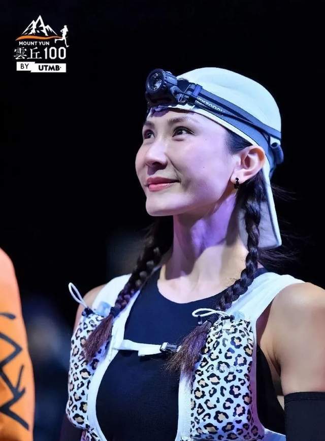 她是国内顶尖的越野跑冠军,也是一名讲故事的高手_徐美玲_丘山_比赛