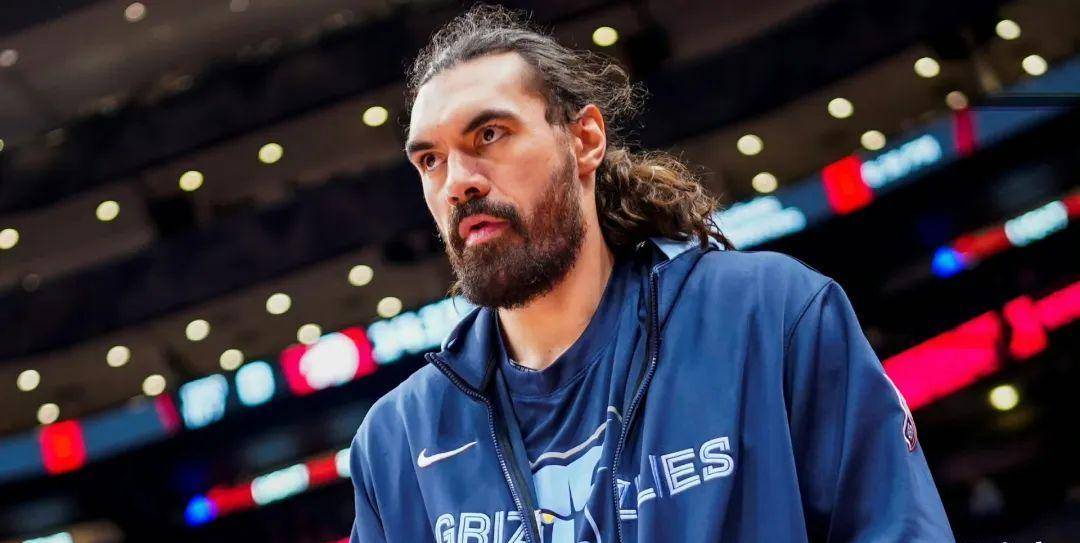 聊聊不一样的亚当斯!_中国_北京机场_上场比赛