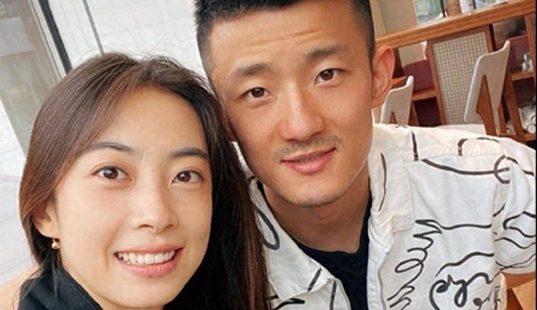 "羽坛女神"王适娴:17岁被谌龙"得手",为爱情不惜主动求婚!