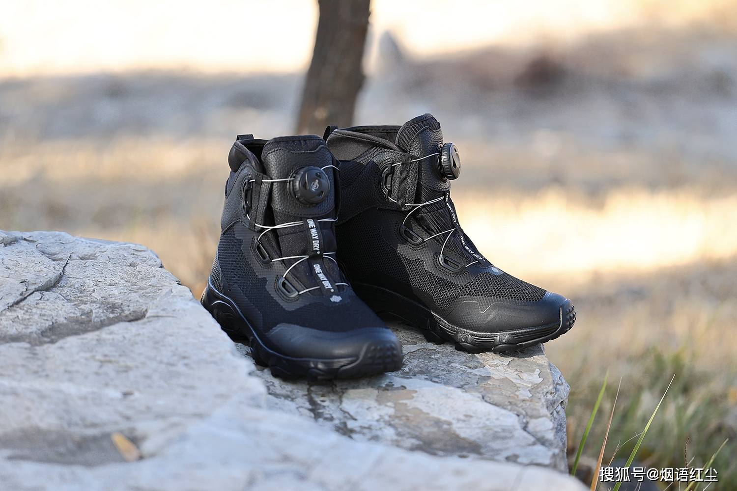 速干透气更轻便,跋山涉水就穿单导高帮登山鞋_保护_产品_系统