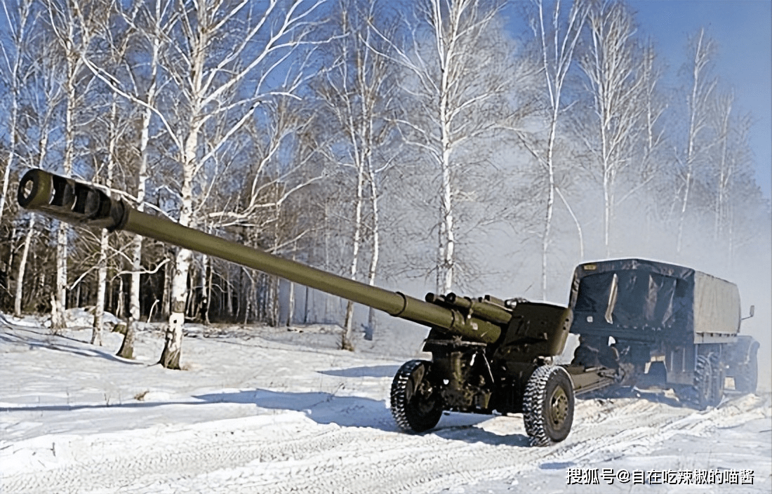 6门2a65 msta-b型152mm榴弹炮,由苏联中央设计局在上世纪70年代设计