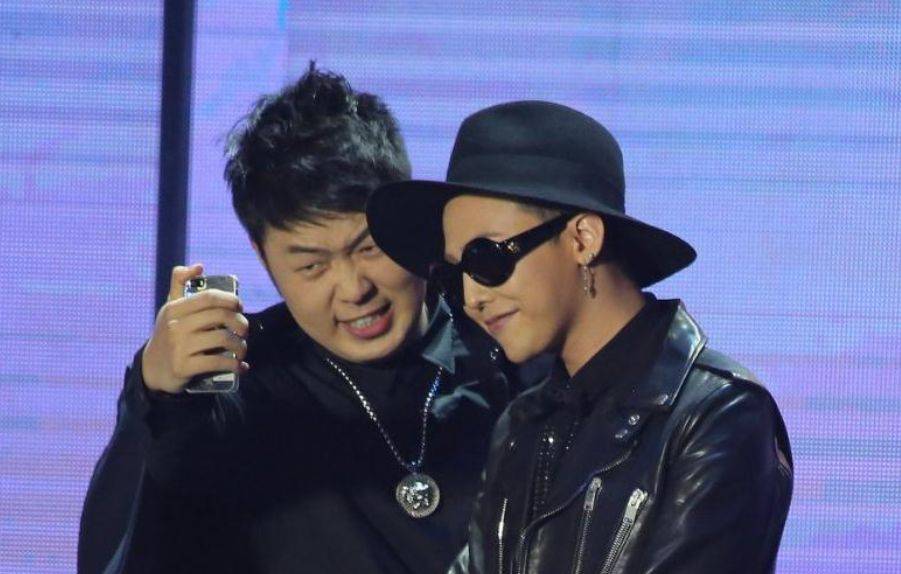 黄晓明曾为杨颖婚礼模仿权志龙跳舞_baby_事件_因为