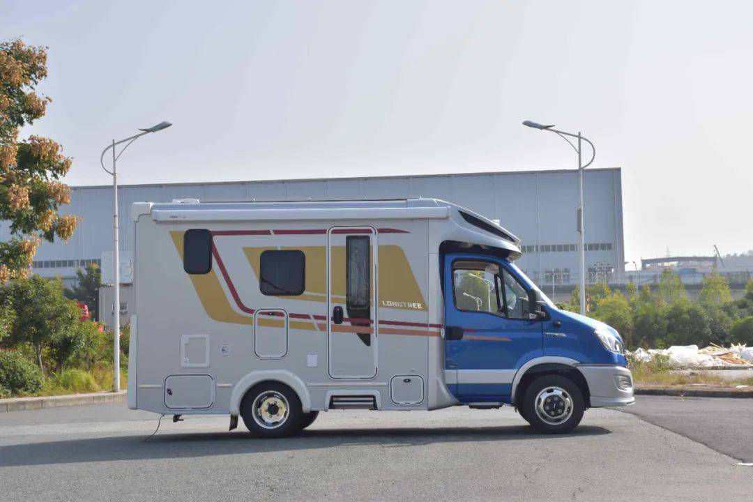 11月2号到5号杭州房车展:隆翠4号c658玩家版,小额头灵动车身_搜狐汽车