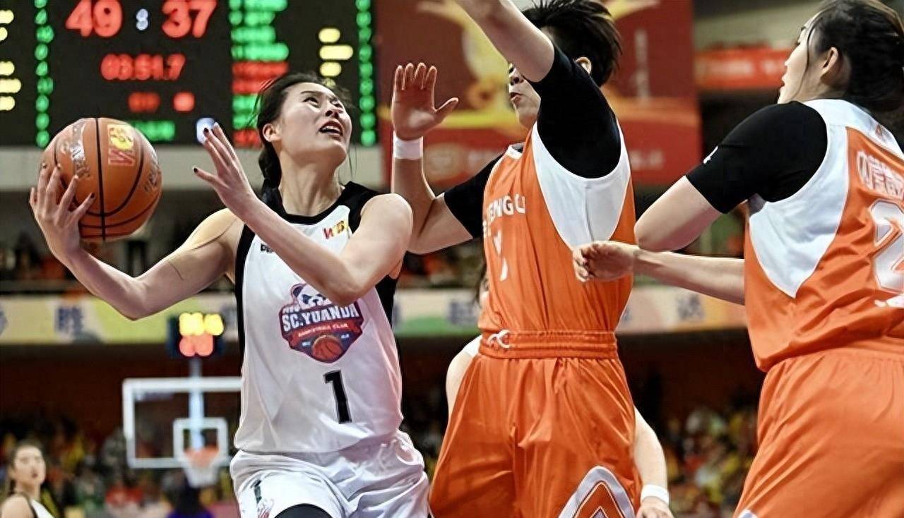 展淑萍带领上海女篮大胜陕西,纪妍妍,上海女篮给我们上了一课!