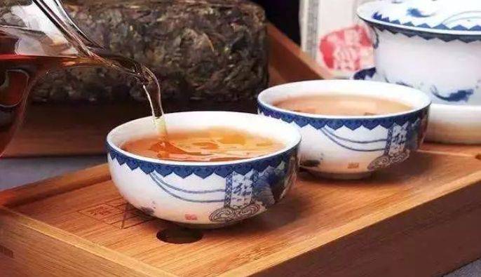 青海熬茶:一道醇香四溢的饮品_青藏高原_茶文化_内涵