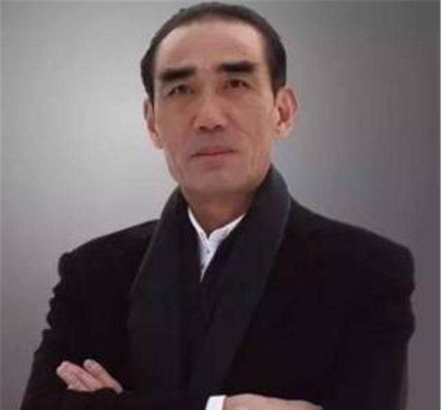 花费10亿纪念,女儿继承家产,成福建女首富_许世辉_达利_食品