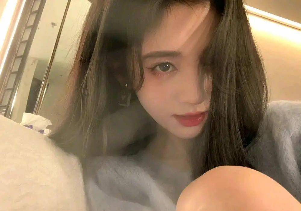 刘诗诗5年不吃主食,鞠婧祎用我不饿催眠自己_金莎_英儿_身材