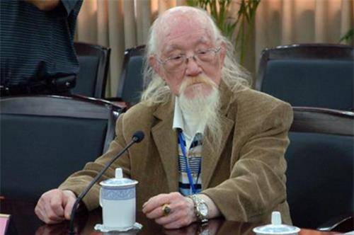 美国五星上将保镖:中国高手无人能接我一招,后被吕紫剑一掌击杀_功夫