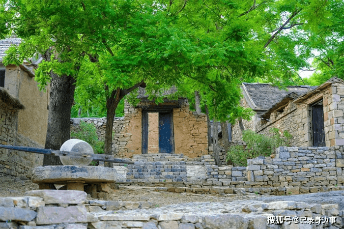 沂南古村落图片