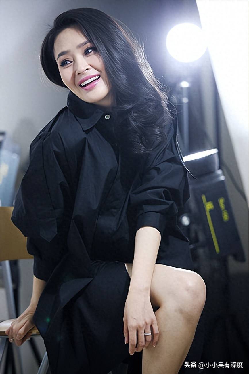 女子演员于明加近况,她老公胡俊长啥样?