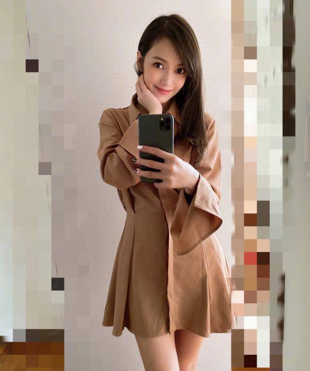 侯佩岑穿衬衫一枝独秀站c位,赢关颖李靓蕾陈若仪_黑色_气质_名媛