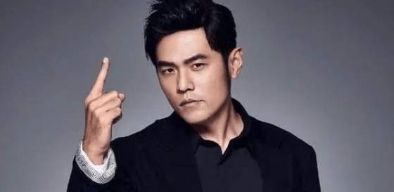 "天王"周杰伦最束手无措的一首歌,被国家永久收藏,自己唱都没资格