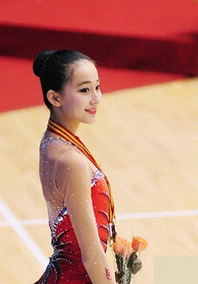 孙杨妻子张豆豆:因一张照片走红,退役后拒绝进入娱乐圈去当教练