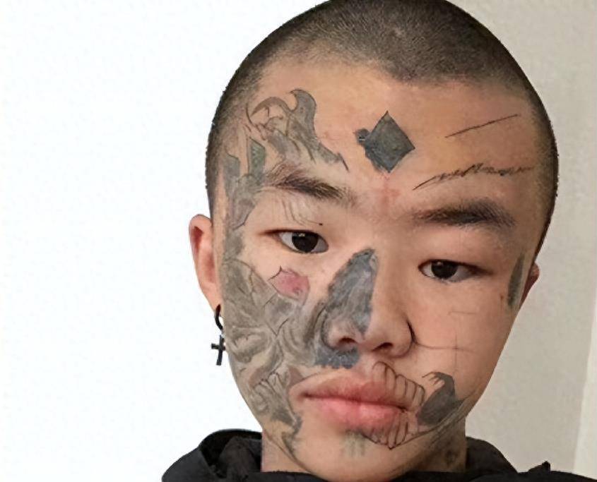 14岁少年惊人变身,满脸纹身!你现在不会相信他是谁!_夏朝勇_父亲_成年