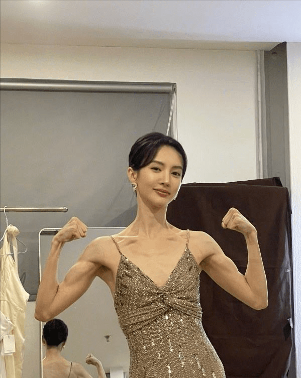 排骨身材,骷髅身,纸片人,女星之中的"病态"审美,真的好看吗?