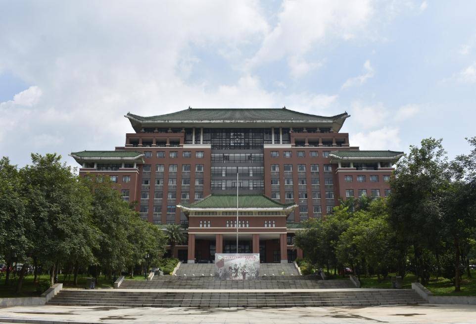 毕业证形同废纸,遇见了千万要躲开_高校_我国_重庆