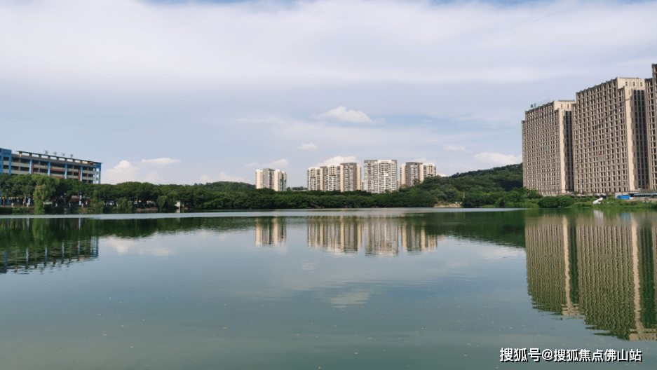 佛山【美的-滨湖学府】最新价格_户型_楼盘详情_售楼处电话‖佛山新房_里水_配套