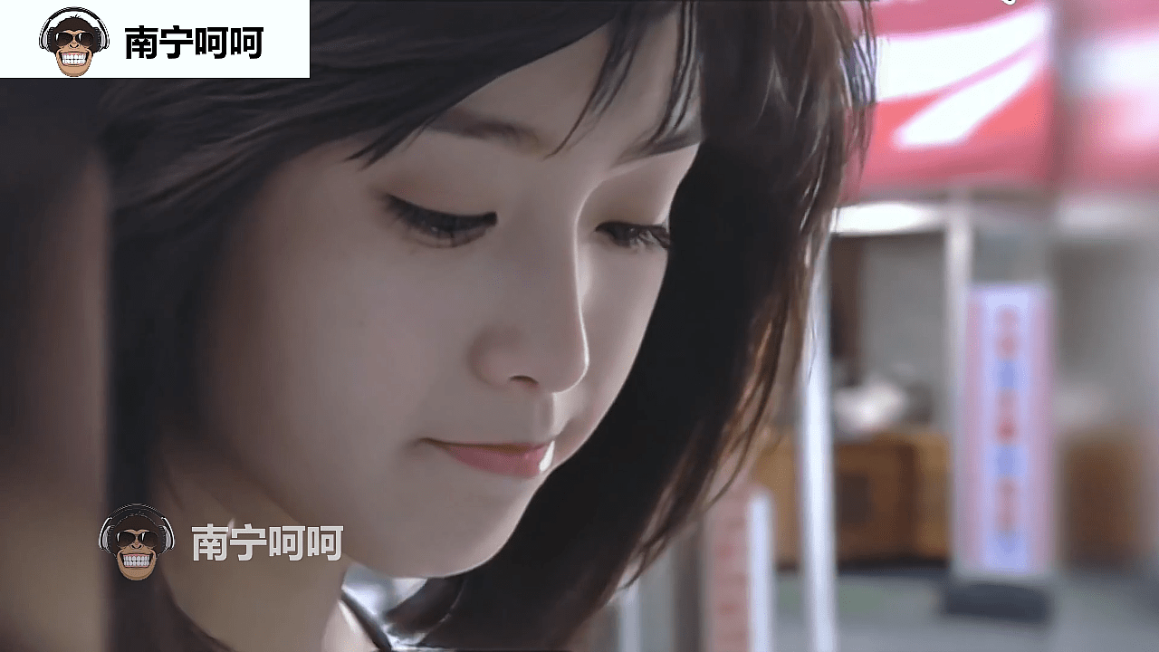 出生于国外福冈,国外女歌手,演员,词作者代表作:同一屋檐下,星之金币