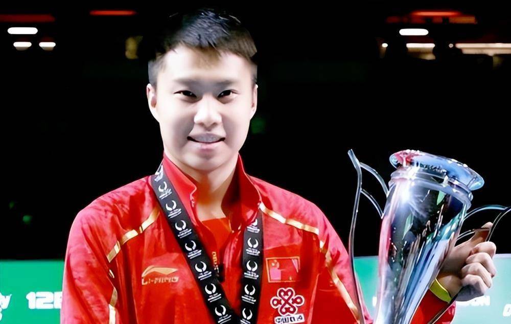 国乒队员集体抗日离队,40岁老将拒绝回来,刘国梁看走眼了_球员_郝帅