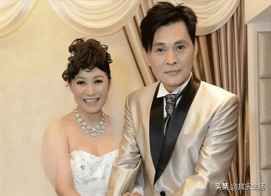 张迪和刘玉婷的结婚照图片