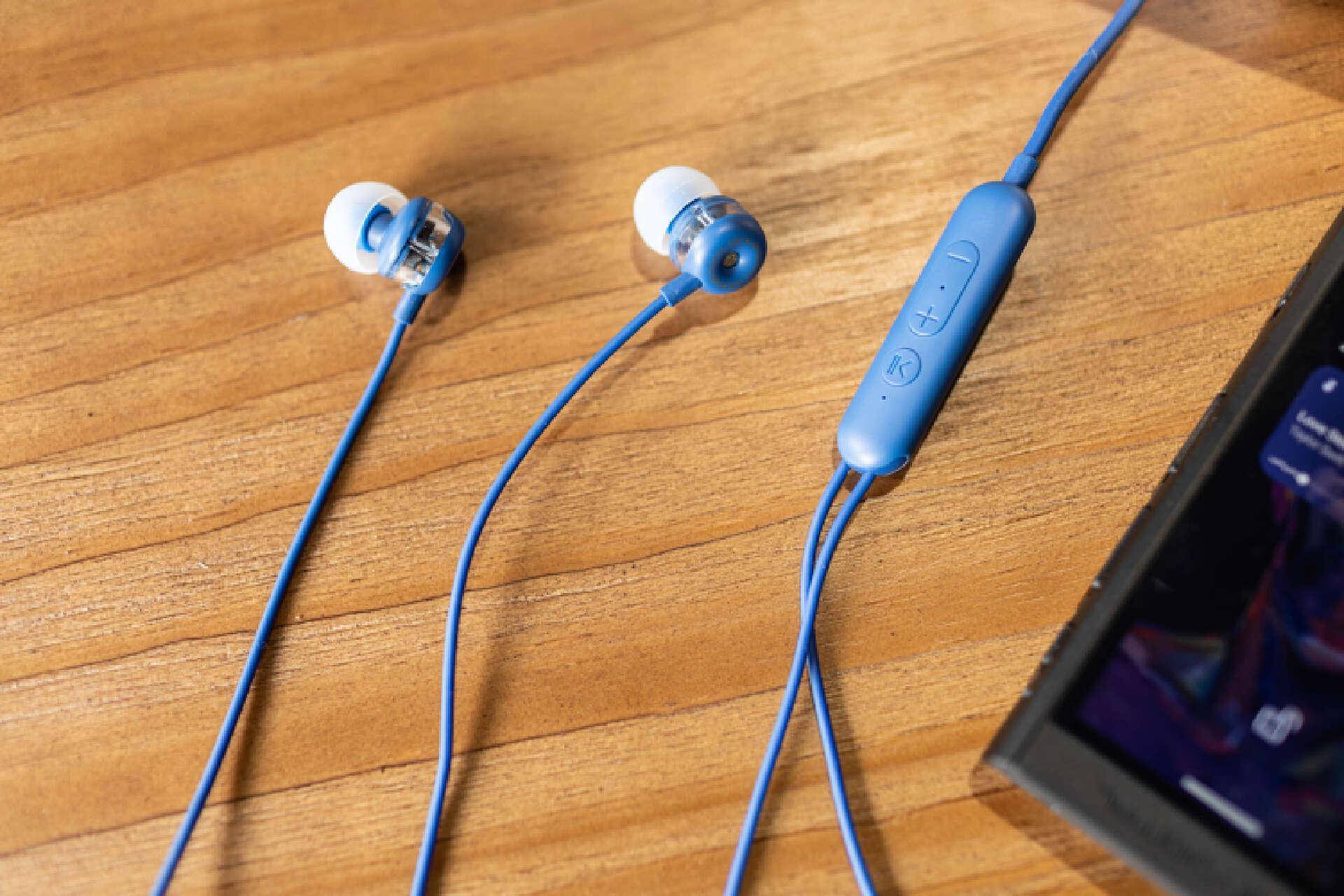 hi-res音质双认证,开放系统,星海贝m300音乐播放器开箱分享_机身_耳机