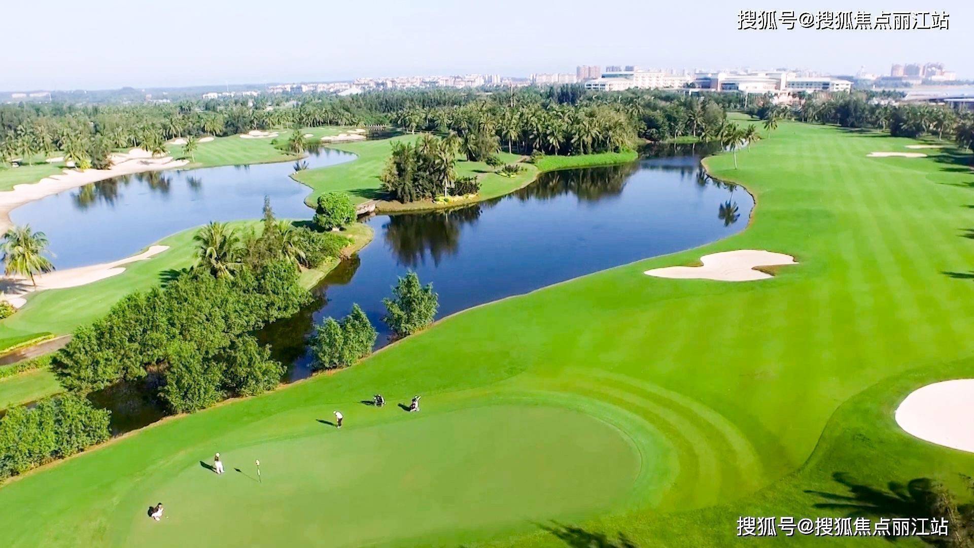 娛樂:博鰲海濱酒吧公園,中國風箏衝浪聯盟,萬泉河竹排漂流,海崖跳傘