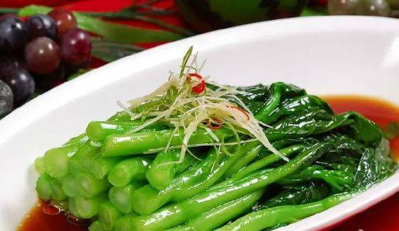 广东美食盐水菜心,清爽可口,老少咸宜_口感_传统_菜品